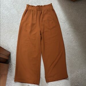 H&M Wide-Leg Cropped Pants